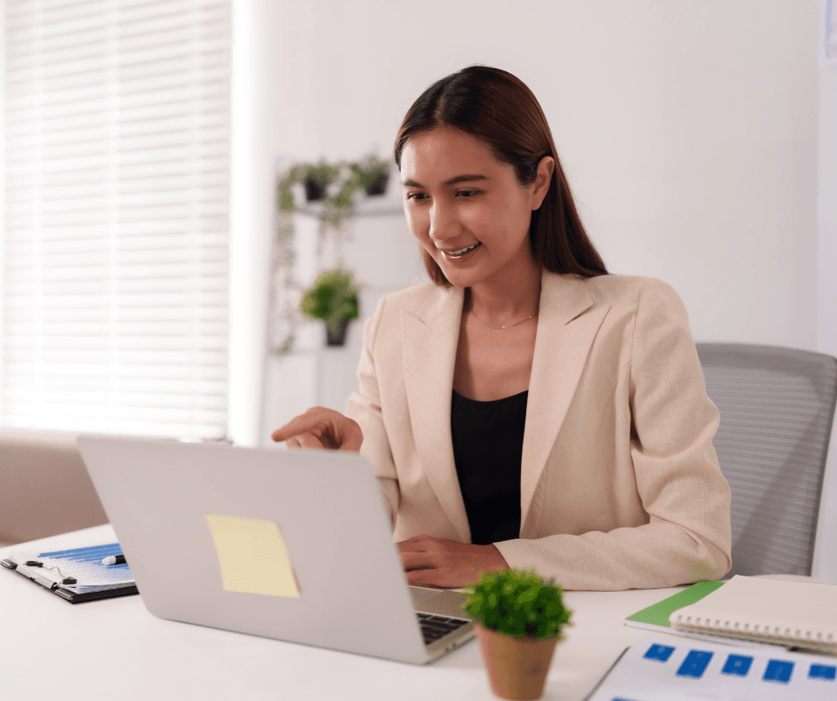 Online Study for Working Professionals: What You Need to Know